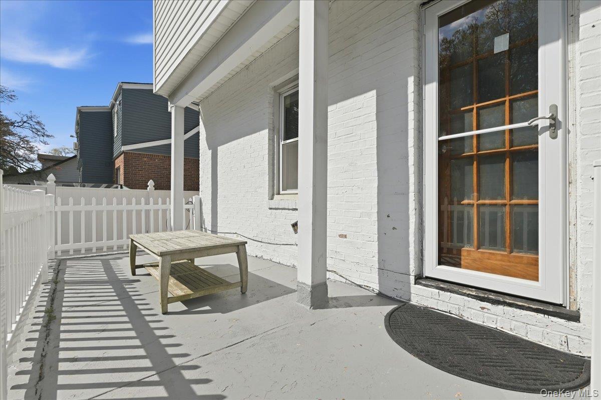 450 Linden Street Property Photo 18