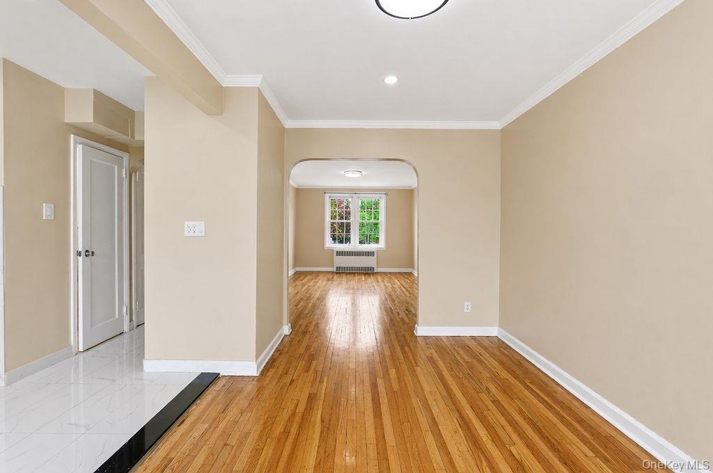 6916 Fresh Meadow Lane Property Photo 9