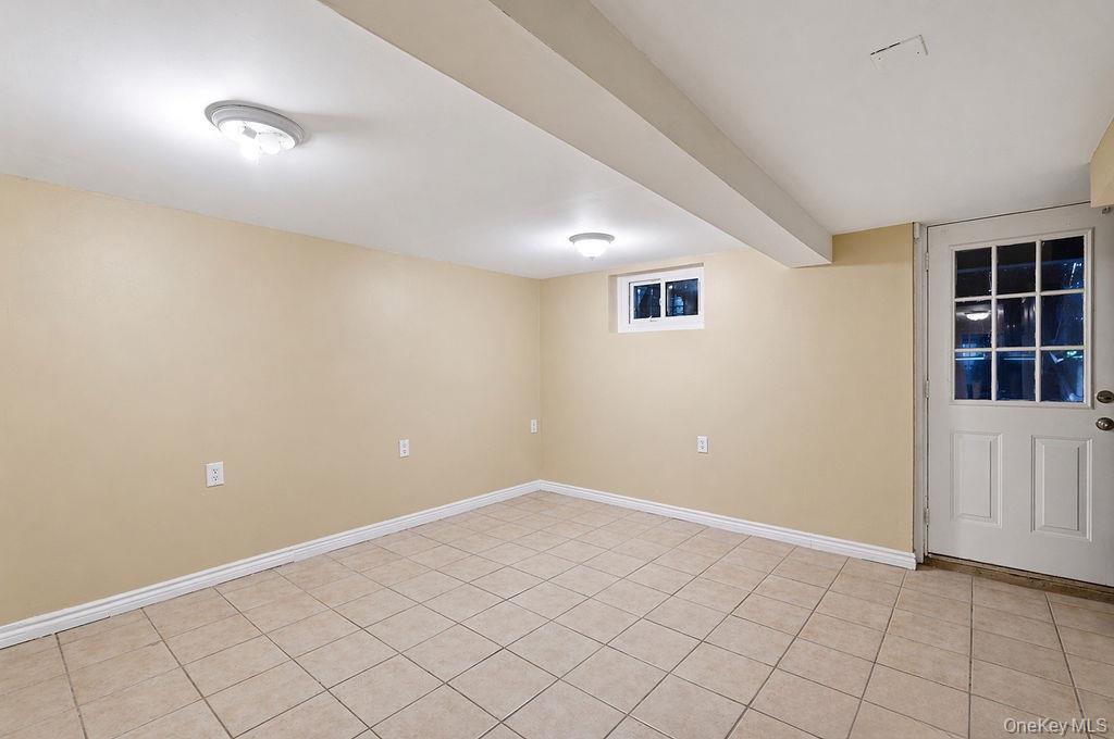 6916 Fresh Meadow Lane Property Photo 25