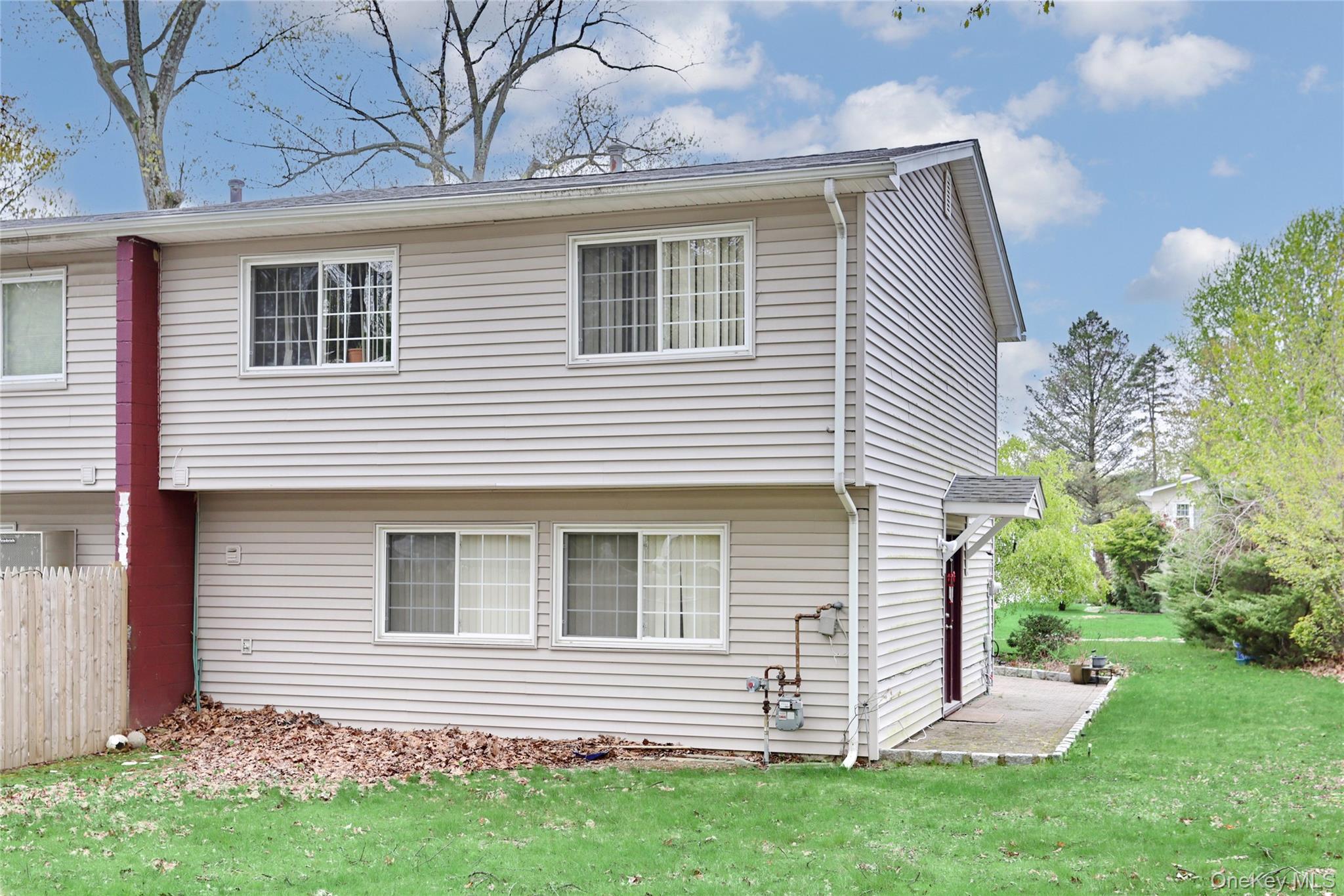 31 Lillian Street Property Photo 6