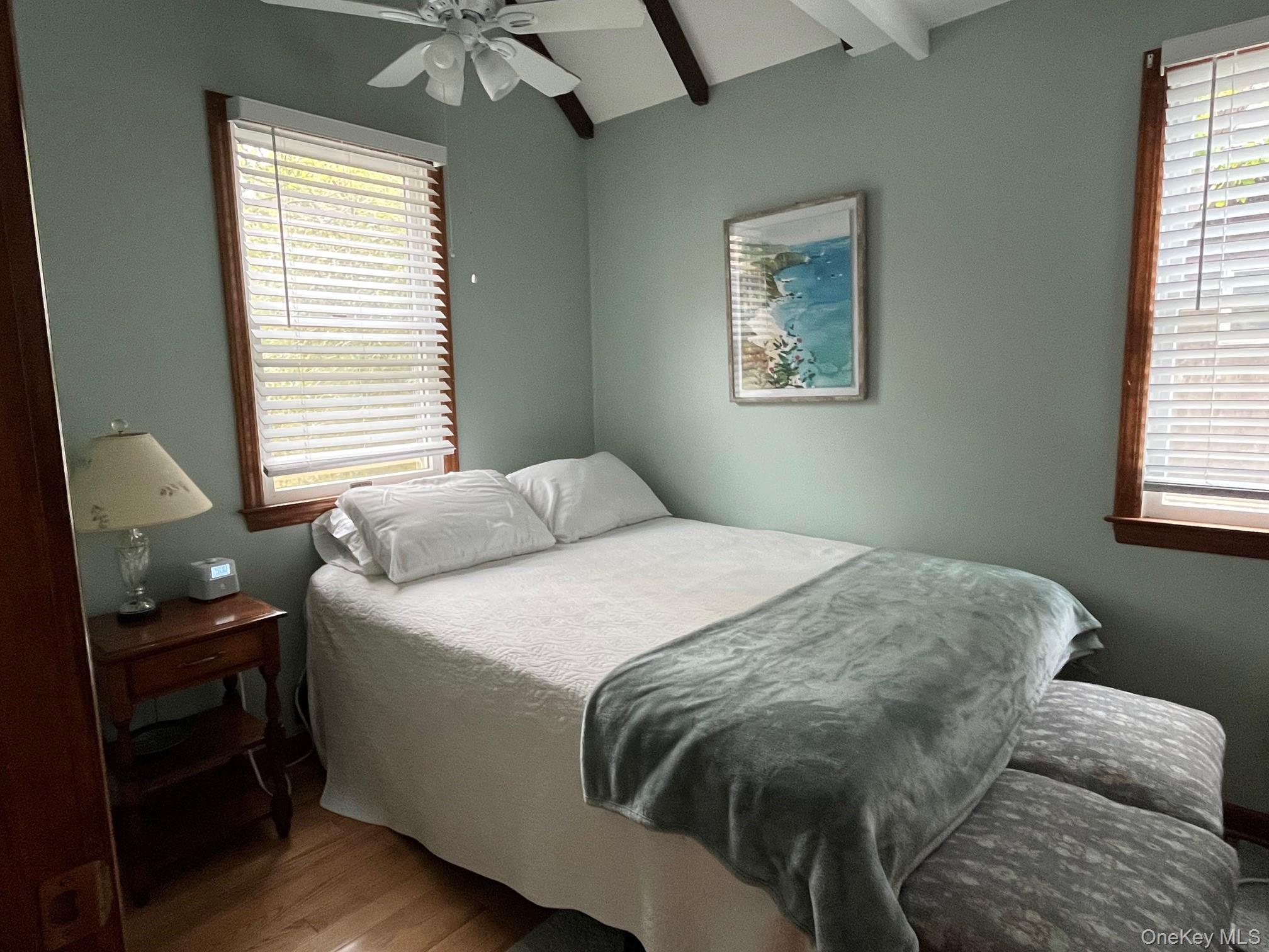 896 Evergreen Property Photo 6