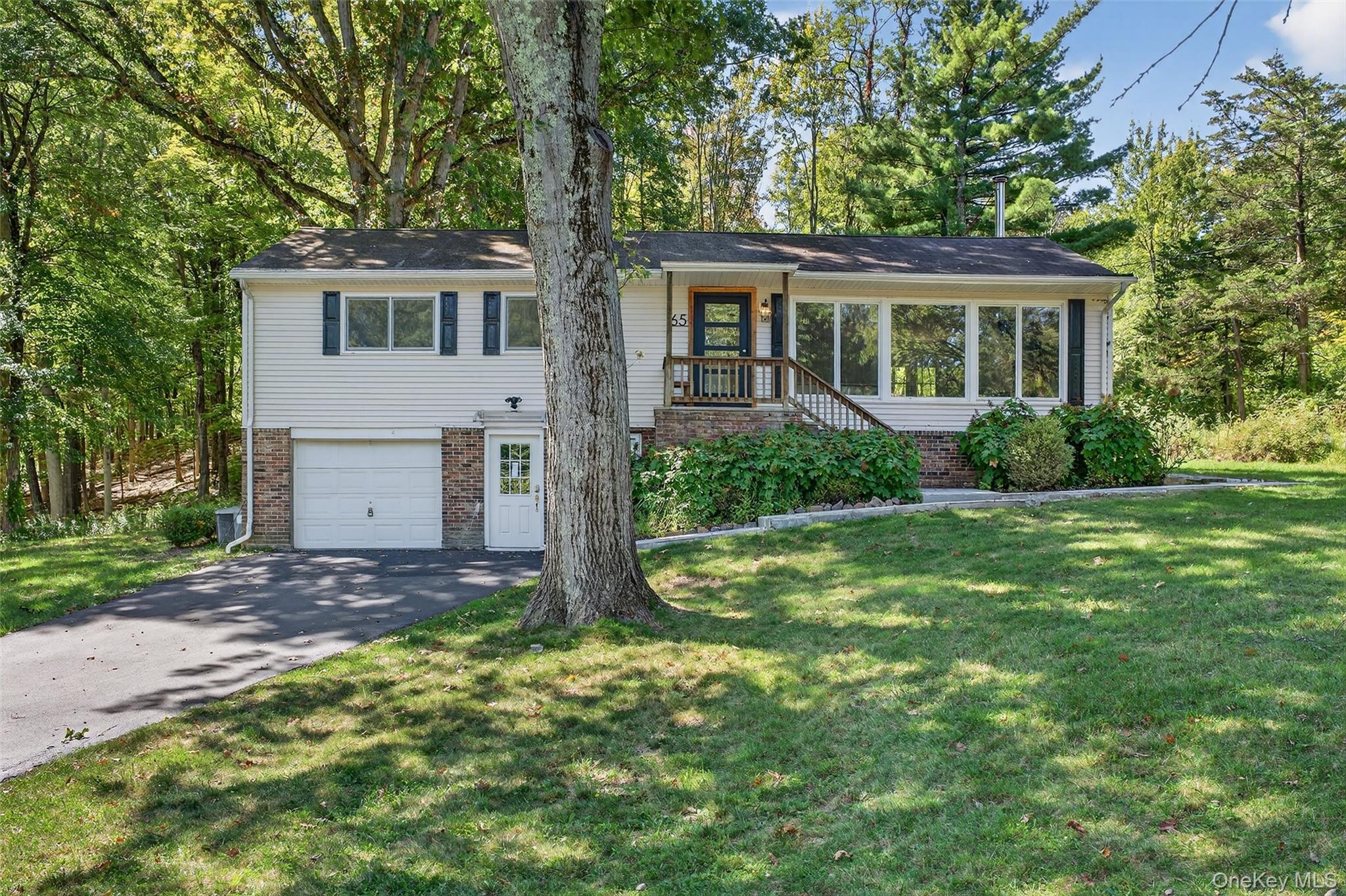 65 Hawxhurst Road Property Photo 3