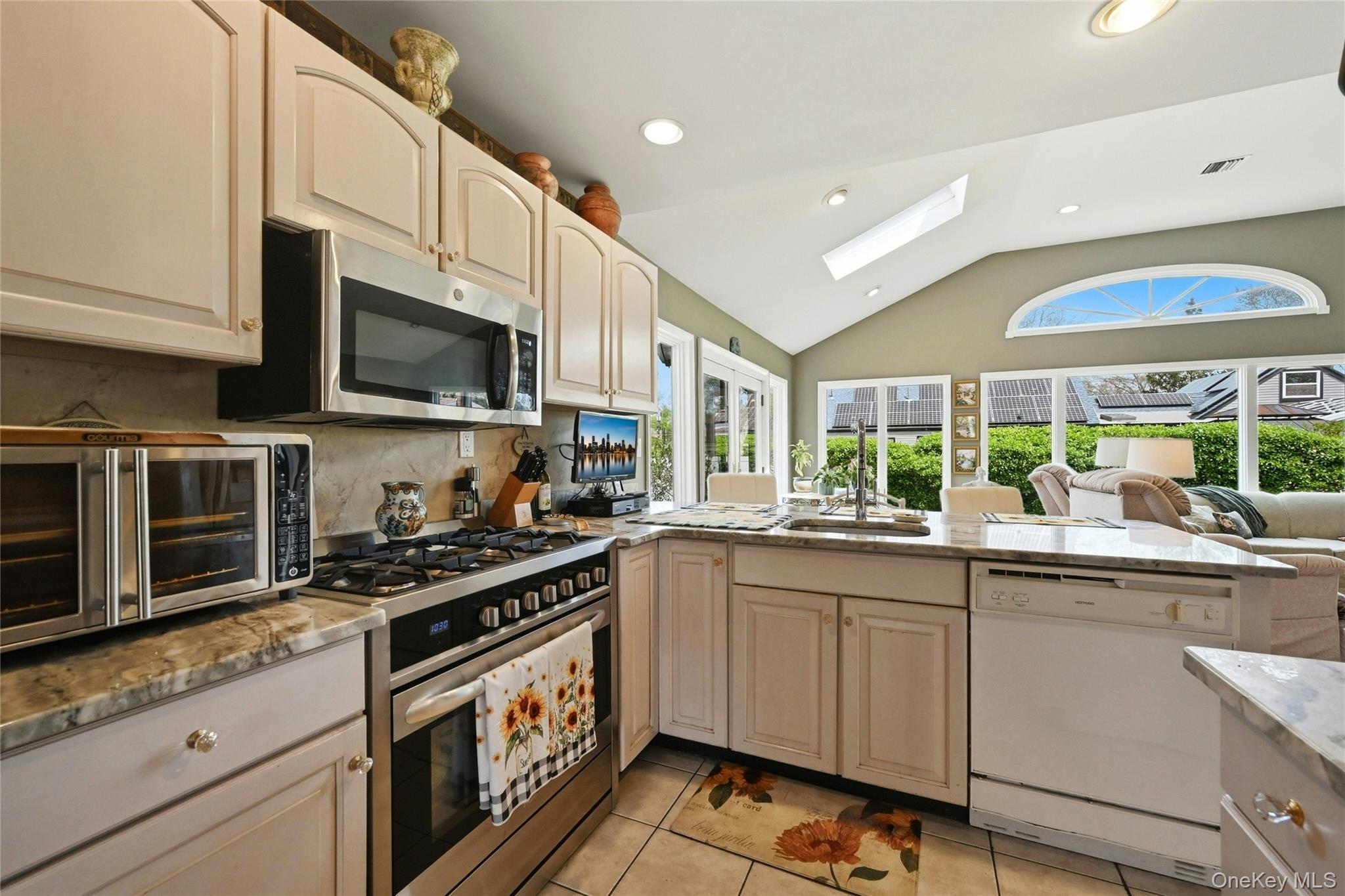 27 Halsey Street Property Photo 10