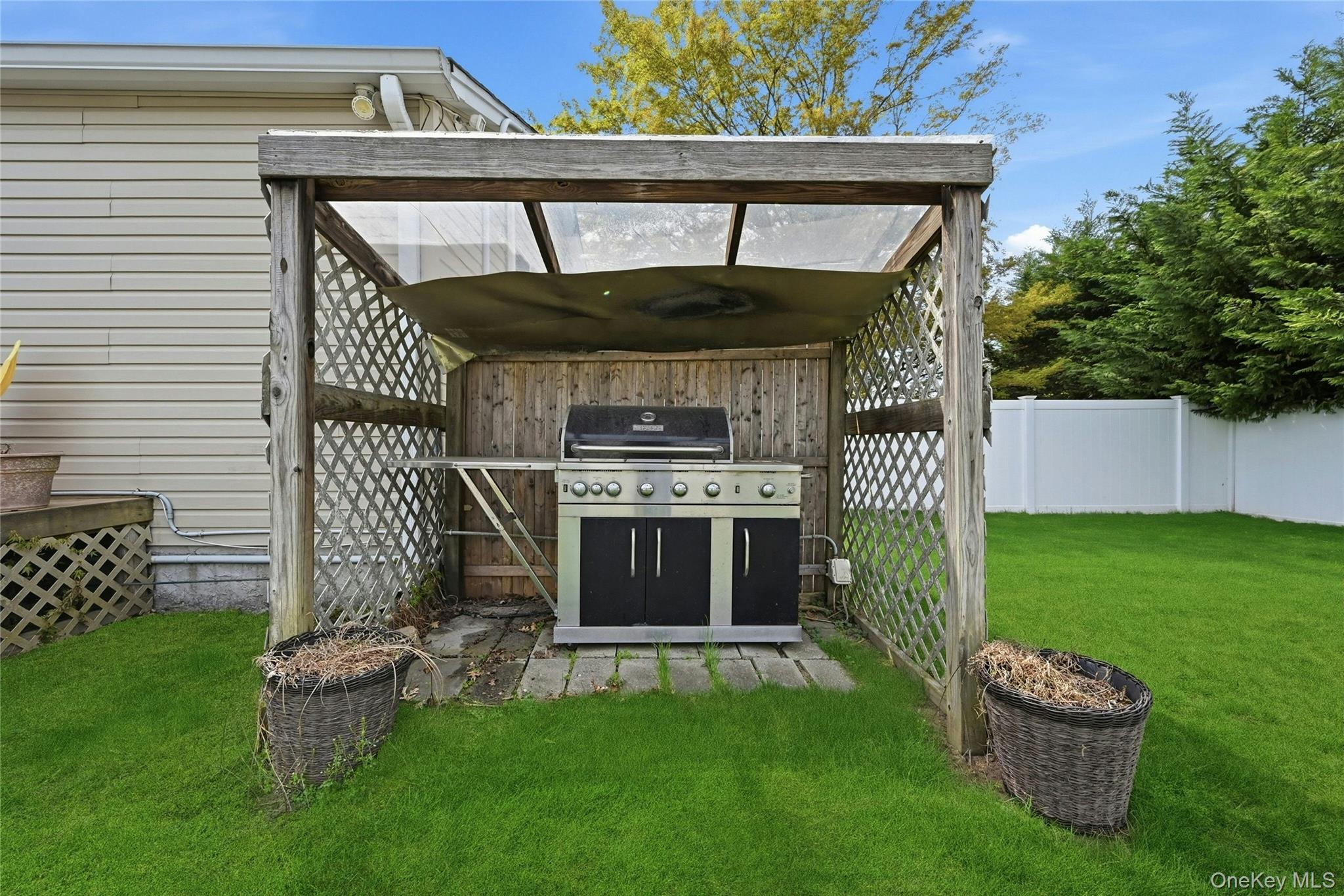 27 Halsey Street Property Photo 32