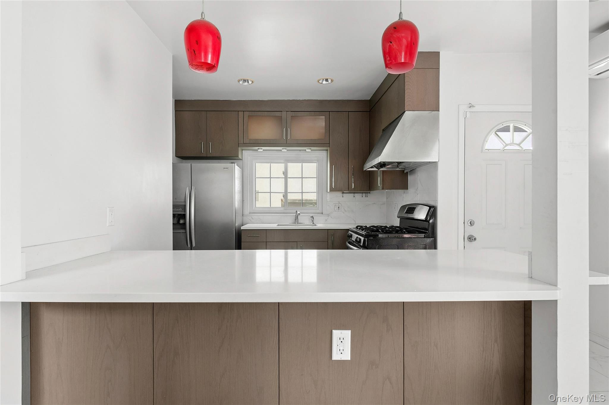 7715 Kew Forest Lane Property Photo 10