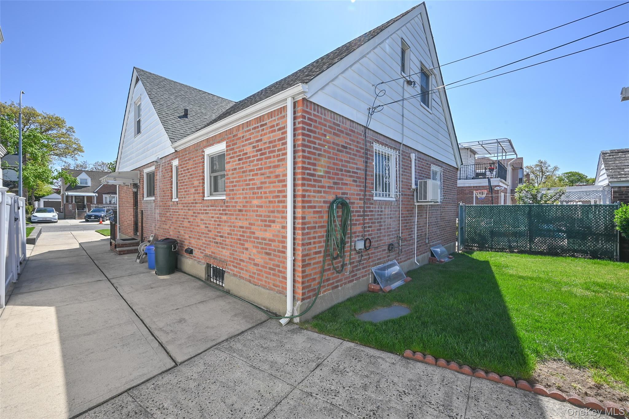 75-64 180th Street Property Photo 18