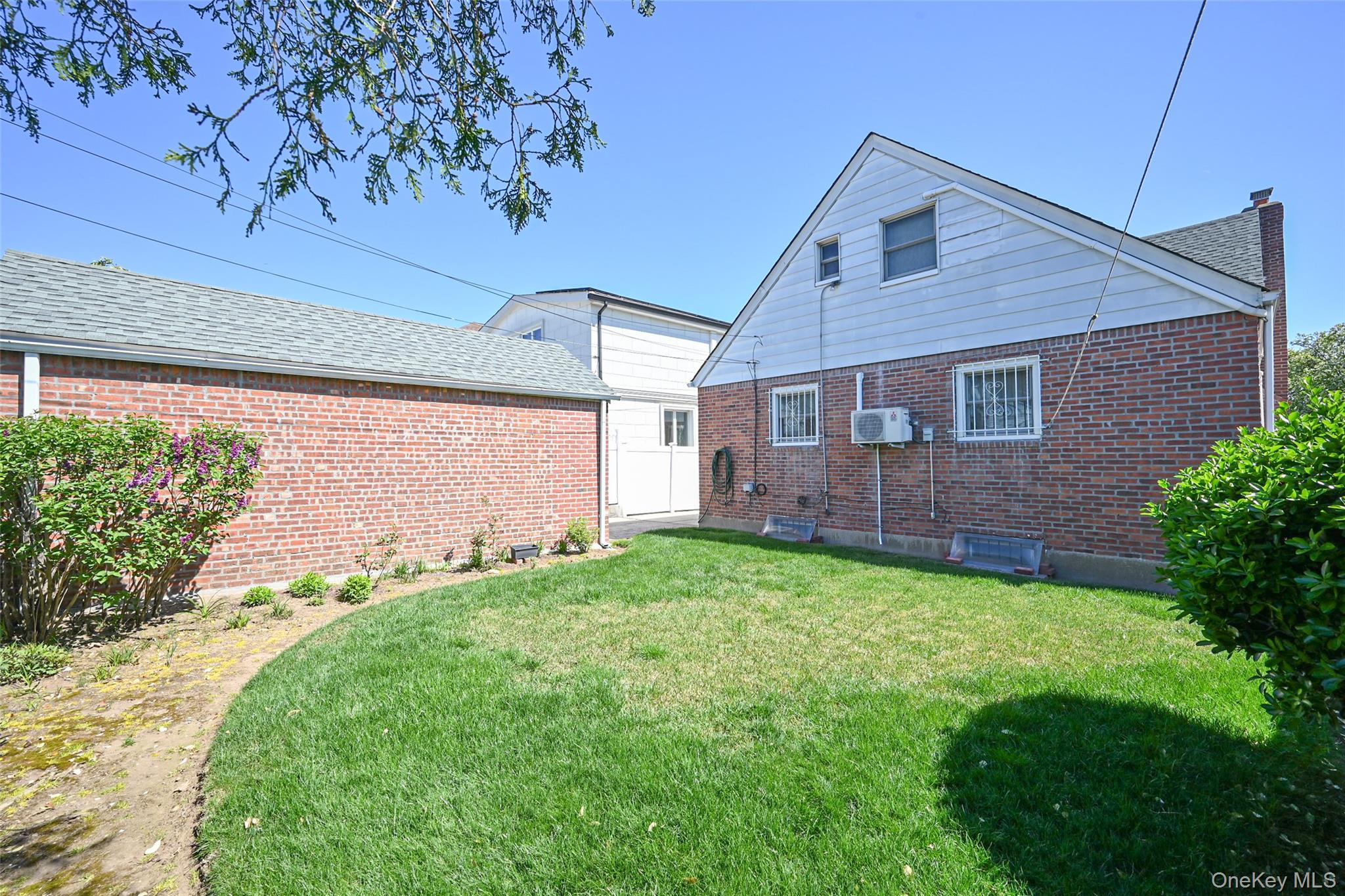 75-64 180th Street Property Photo 20