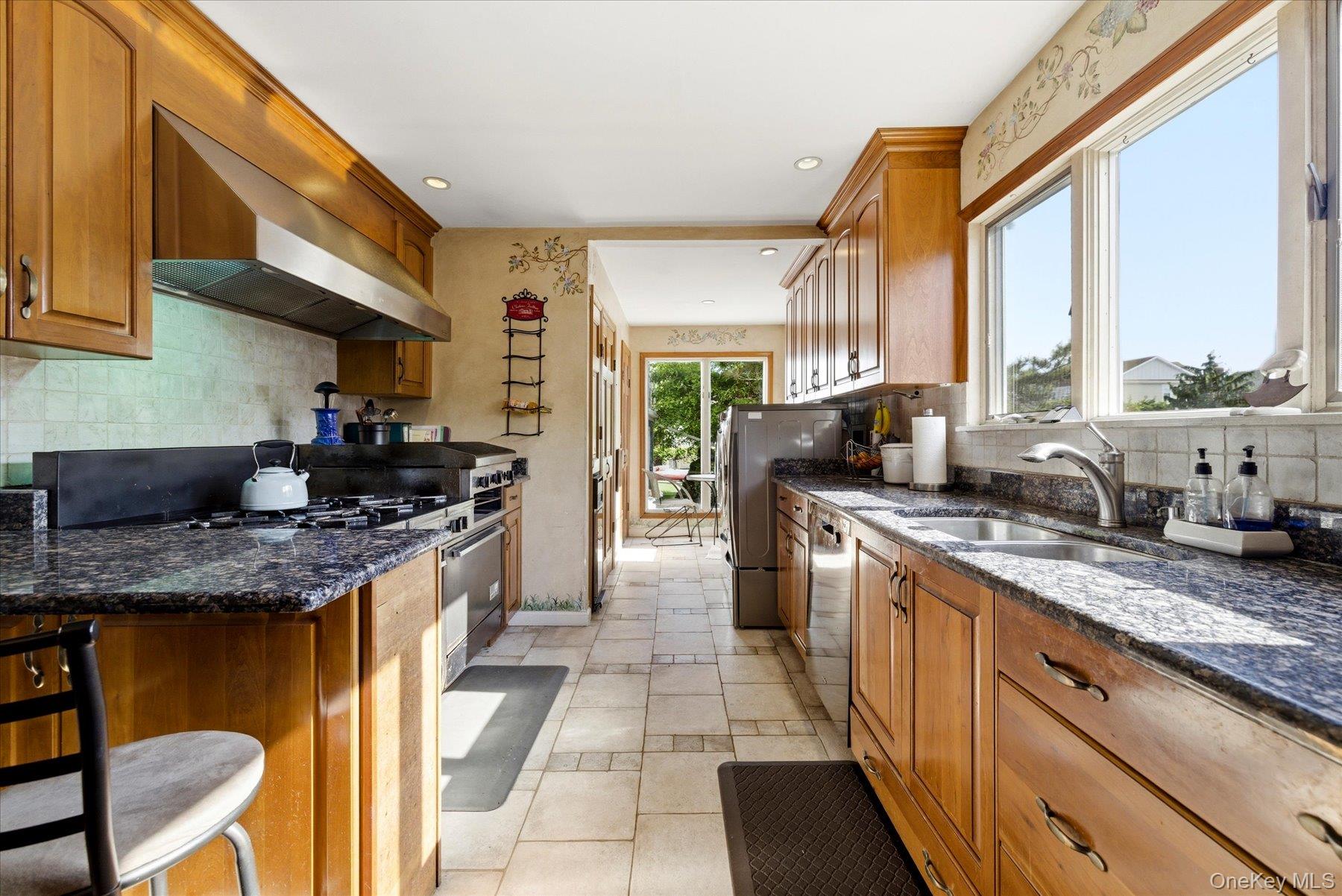 34 Seabreeze Road Property Photo 10