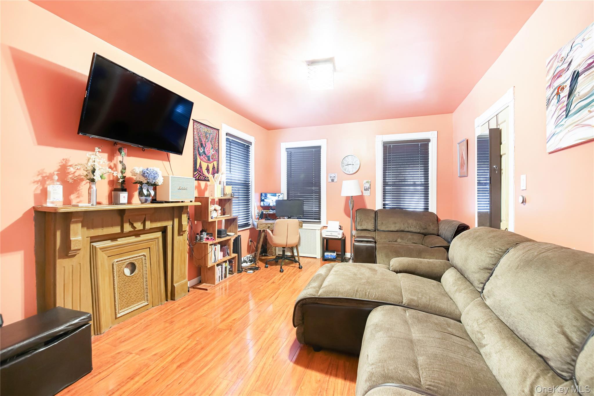 171 Washington Street Property Photo 3