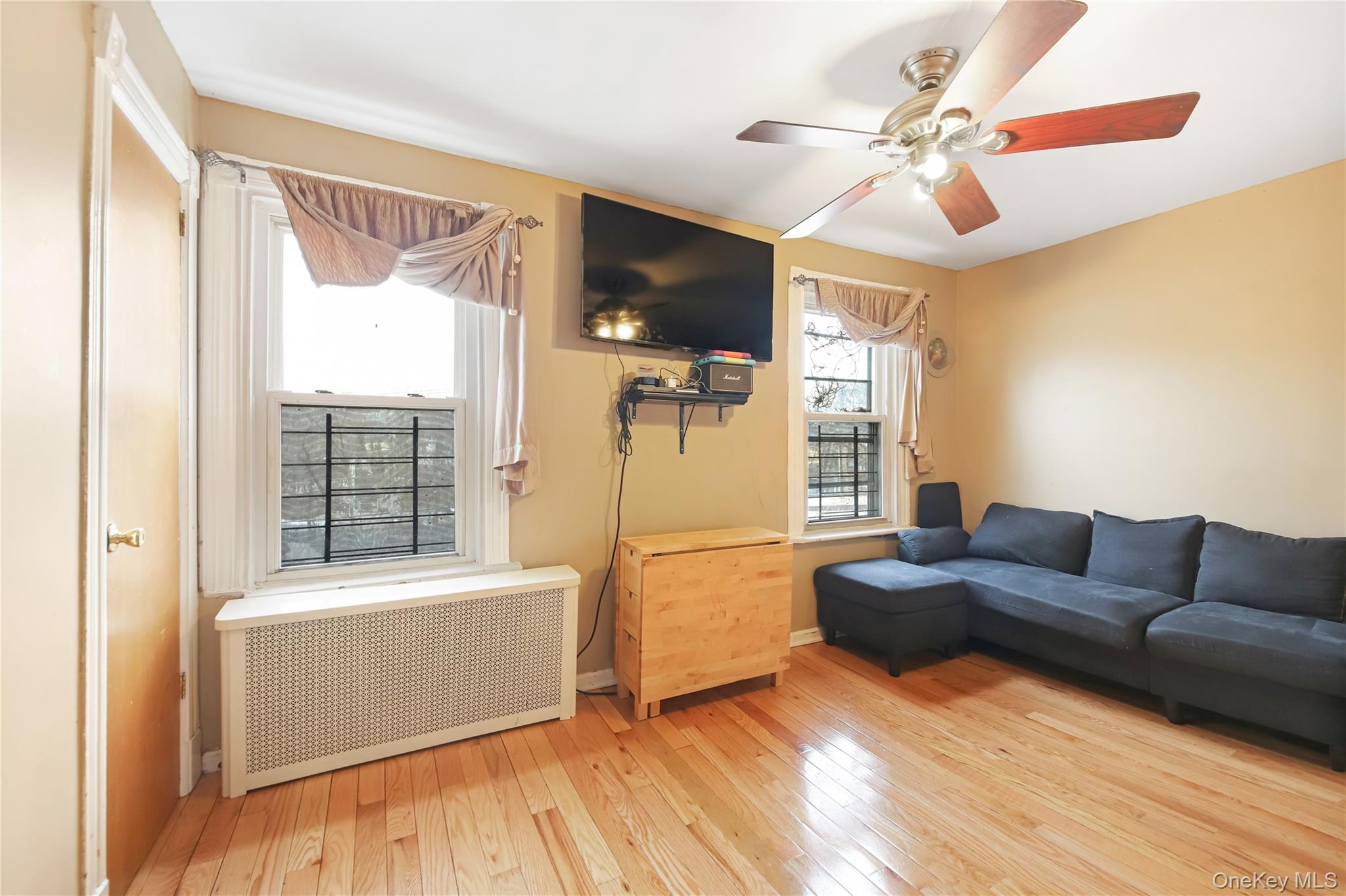 171 Washington Street Property Photo 8