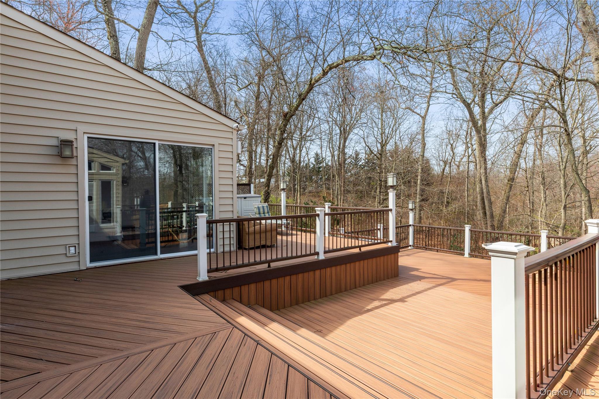 7 Windemere Crest Property Photo 26