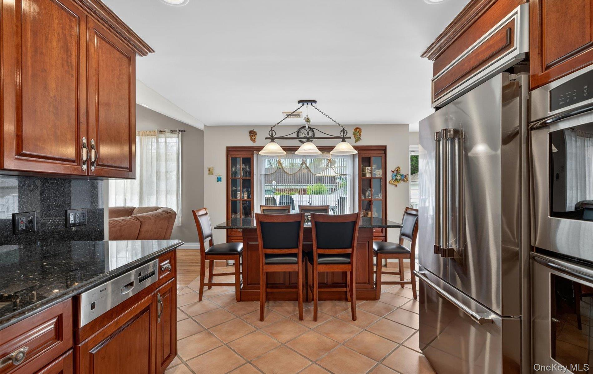 795 Herman Avenue Property Photo 10