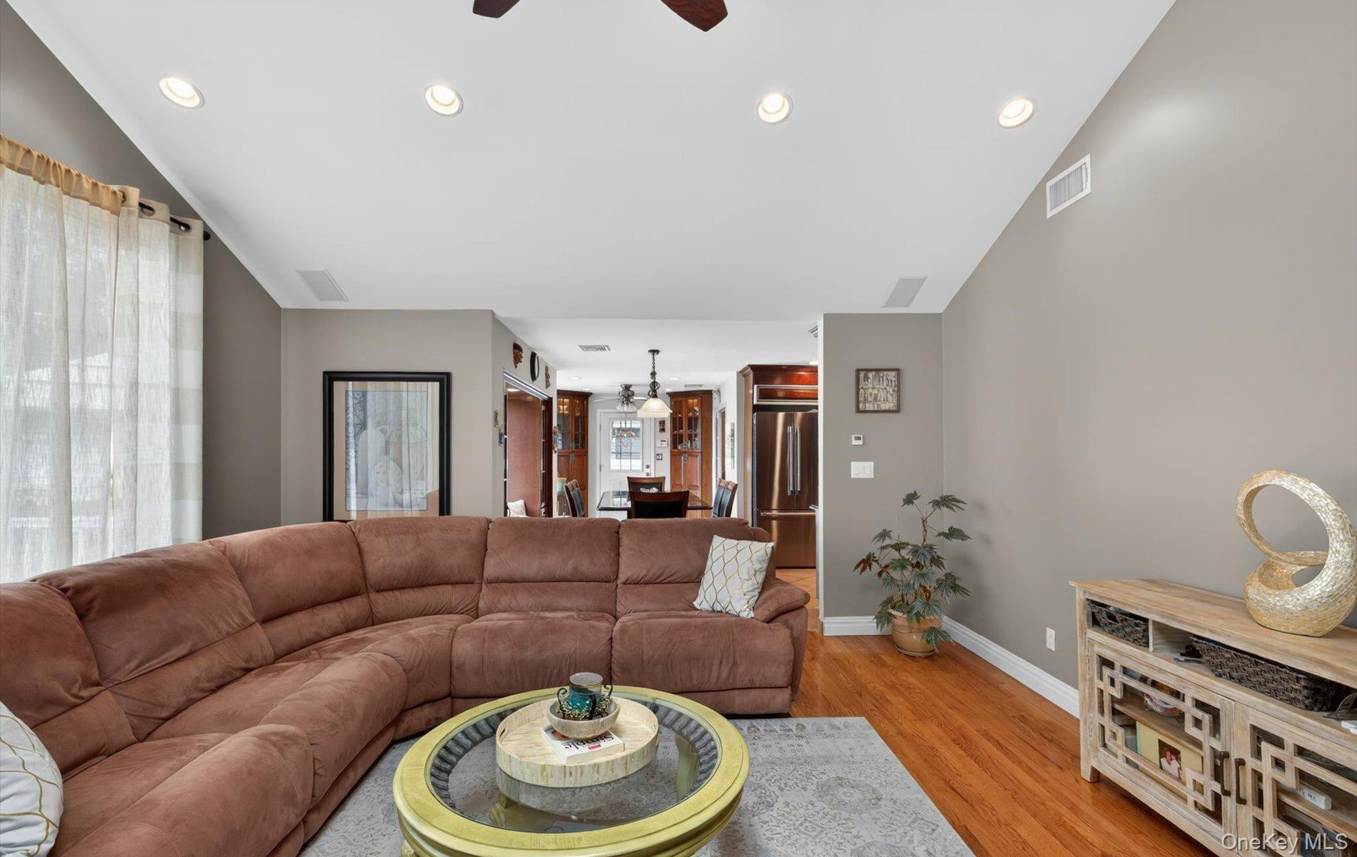795 Herman Avenue Property Photo 14