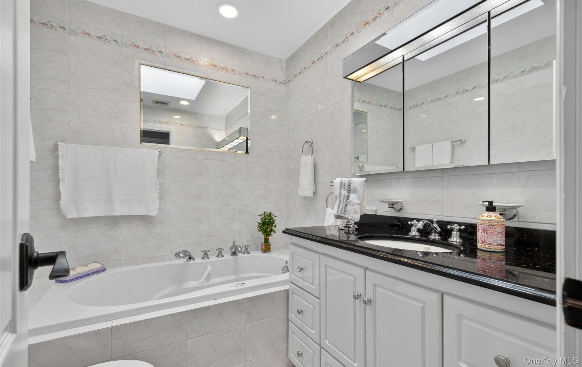 795 Herman Avenue Property Photo 19