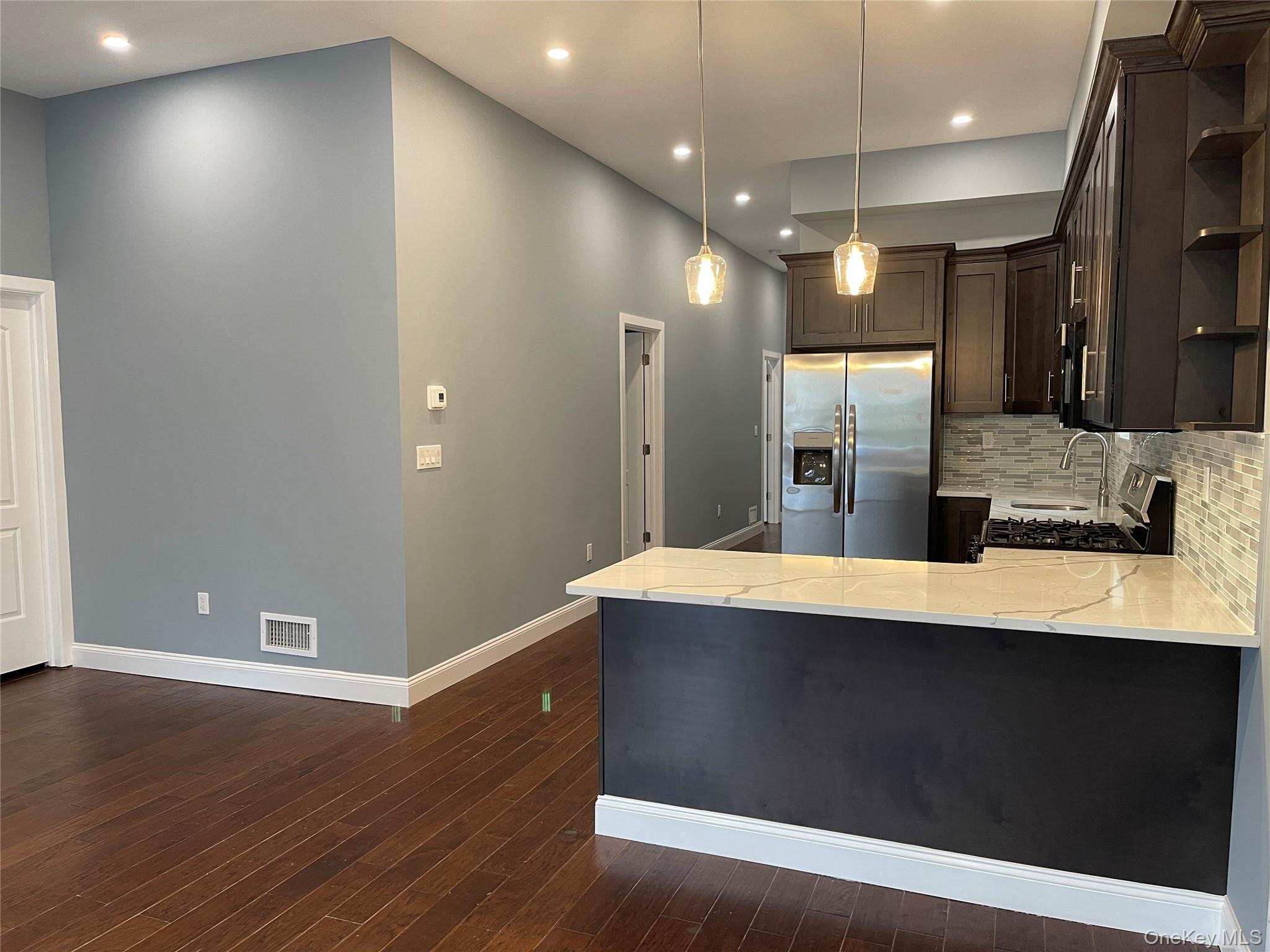 11 Covert Street Property Photo 8