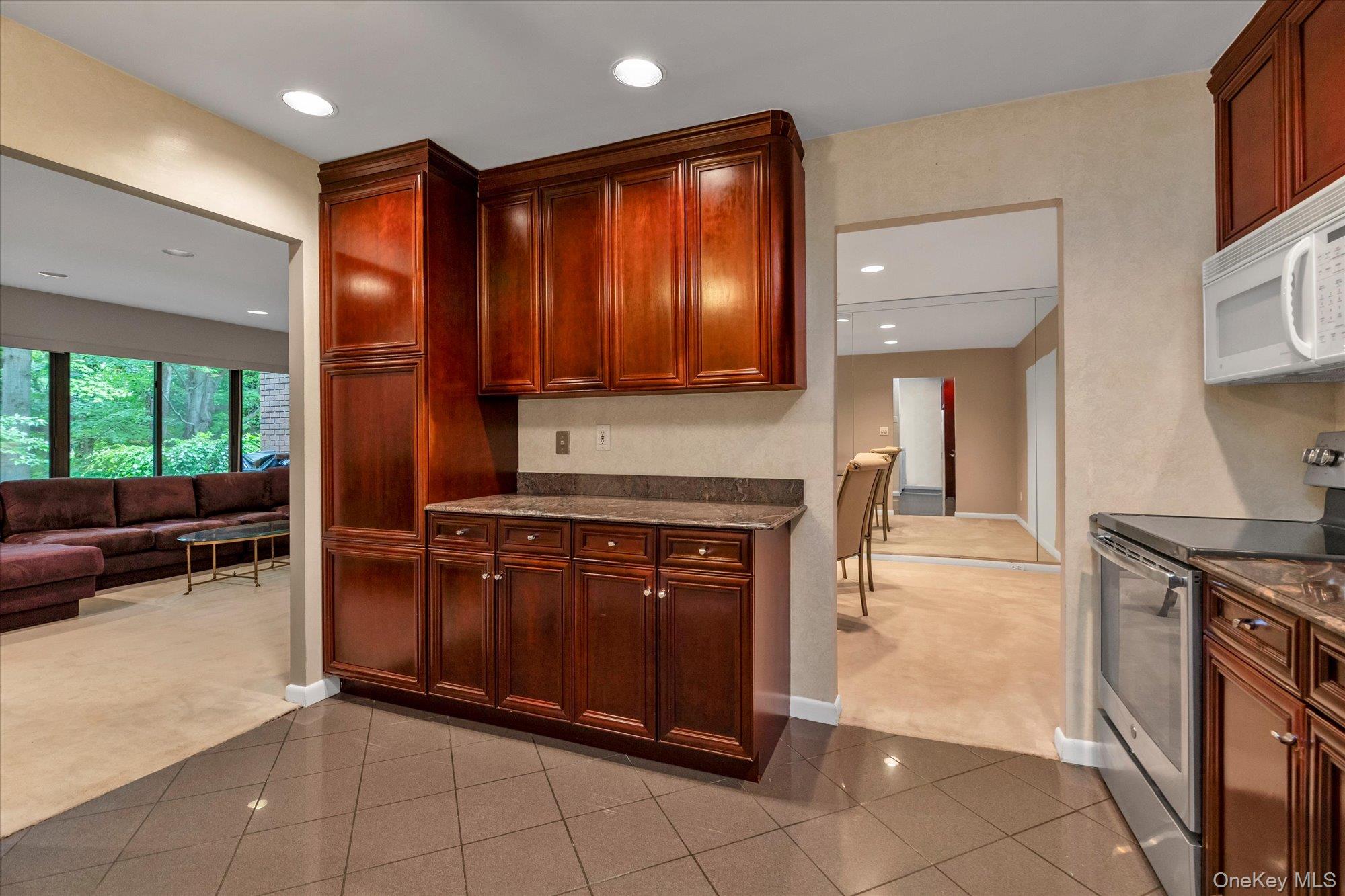 41 Spring Hollow Property Photo 10