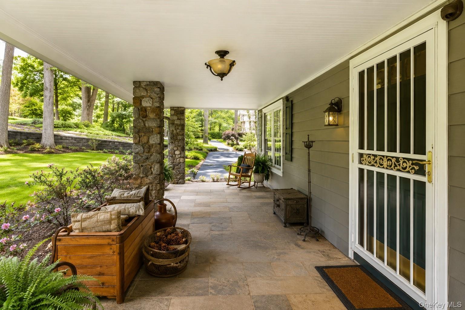 66 Summit Avenue Property Photo 5