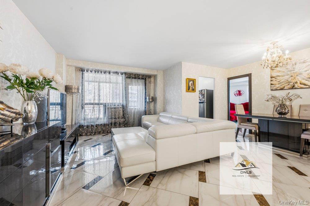 61-45 98th Street 14k Property Photo 4