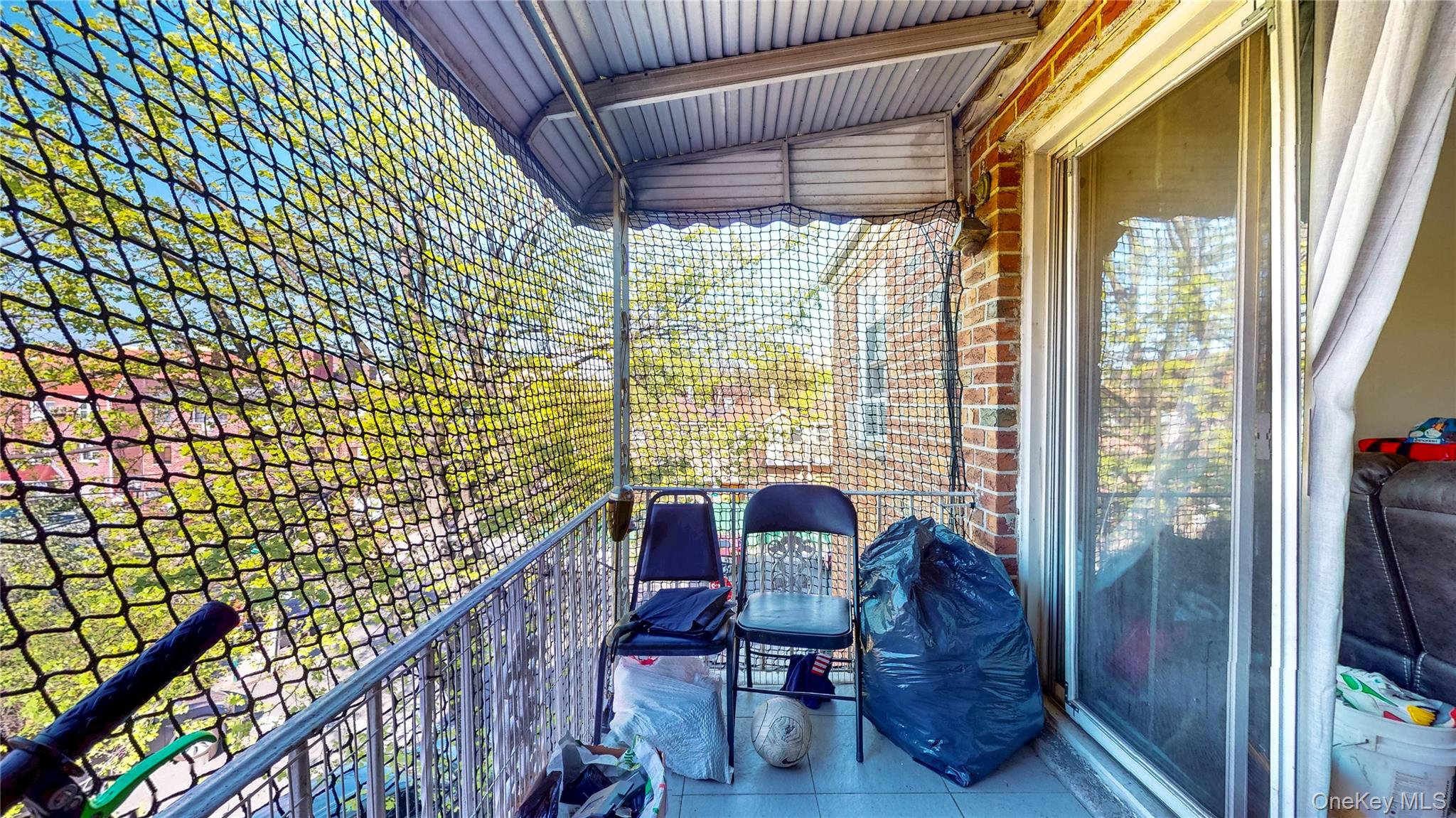 79-20 Kneeland Avenue Property Photo 24