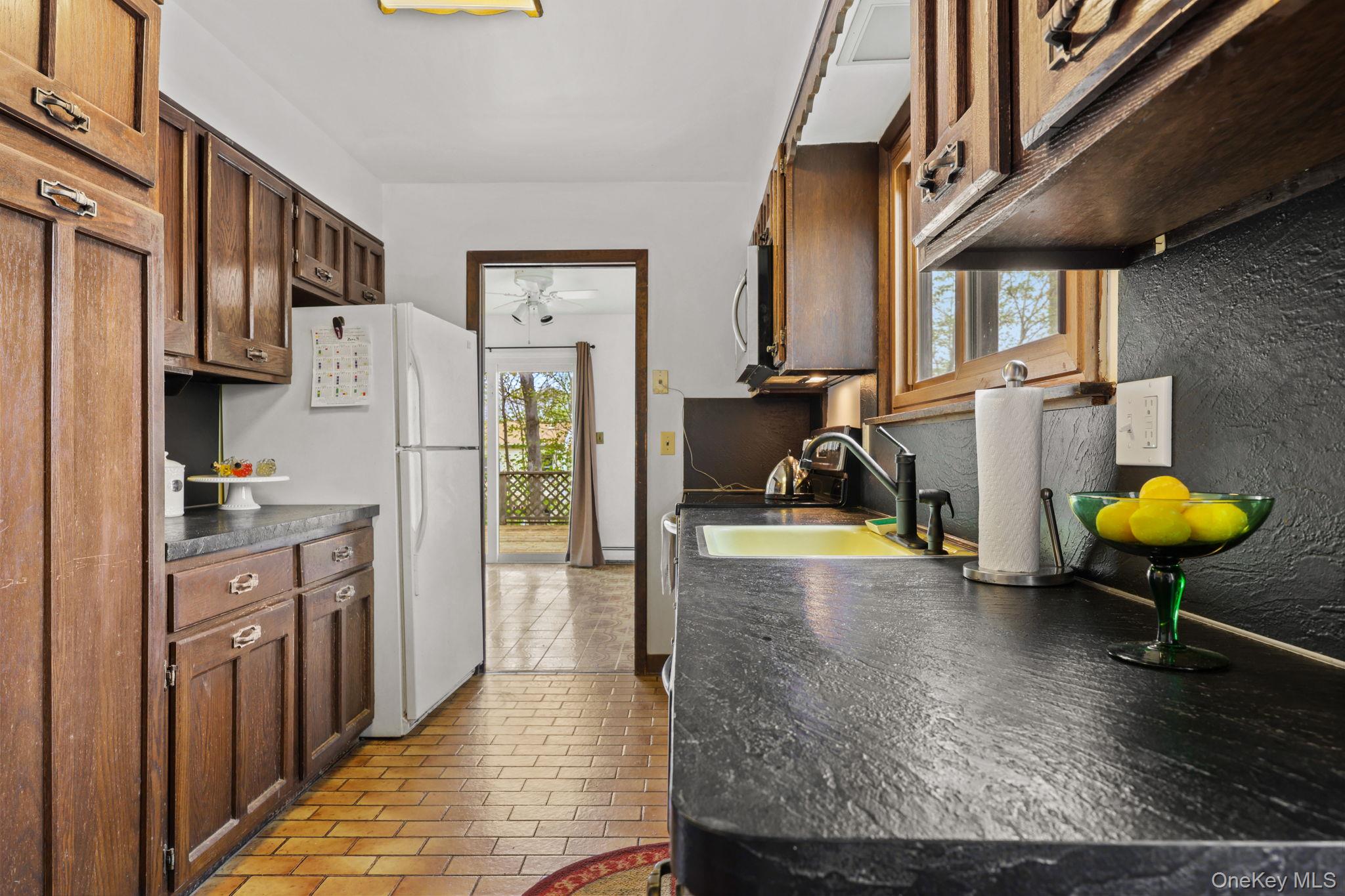 18 Ridge Road Property Photo 13