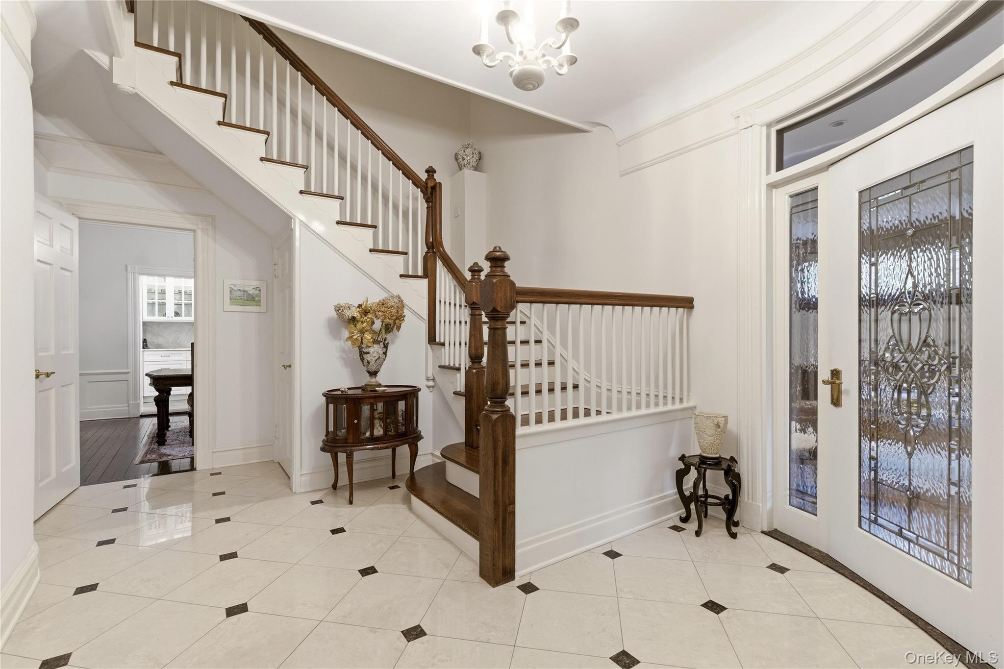 89 Duck Pond Road Property Photo 5