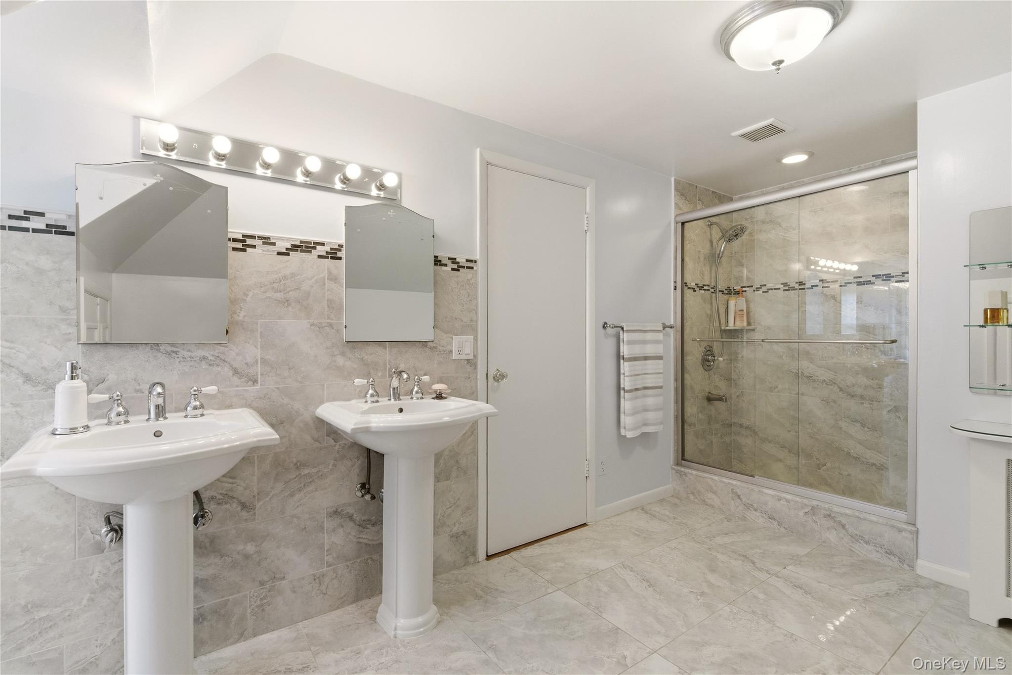 89 Duck Pond Road Property Photo 26