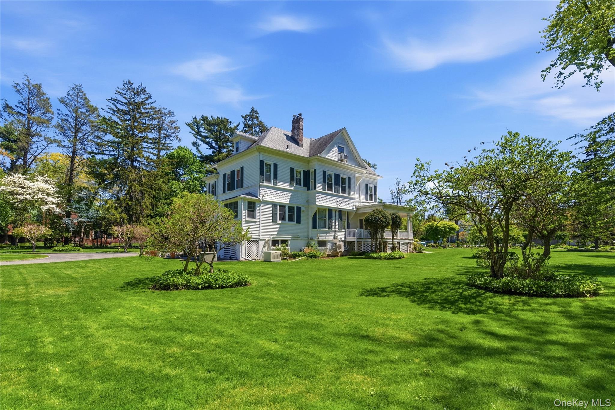 89 Duck Pond Road Property Photo 33