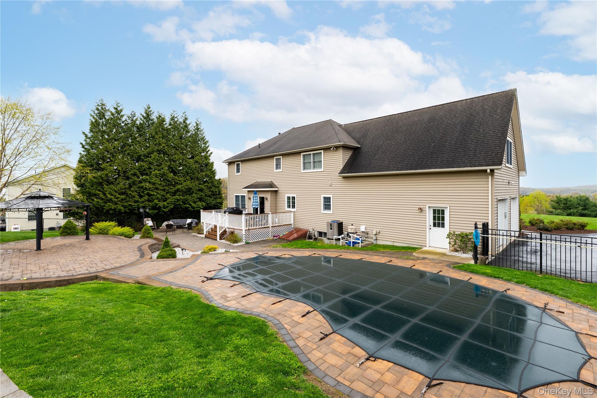 60 Idlewild Road Property Photo 3