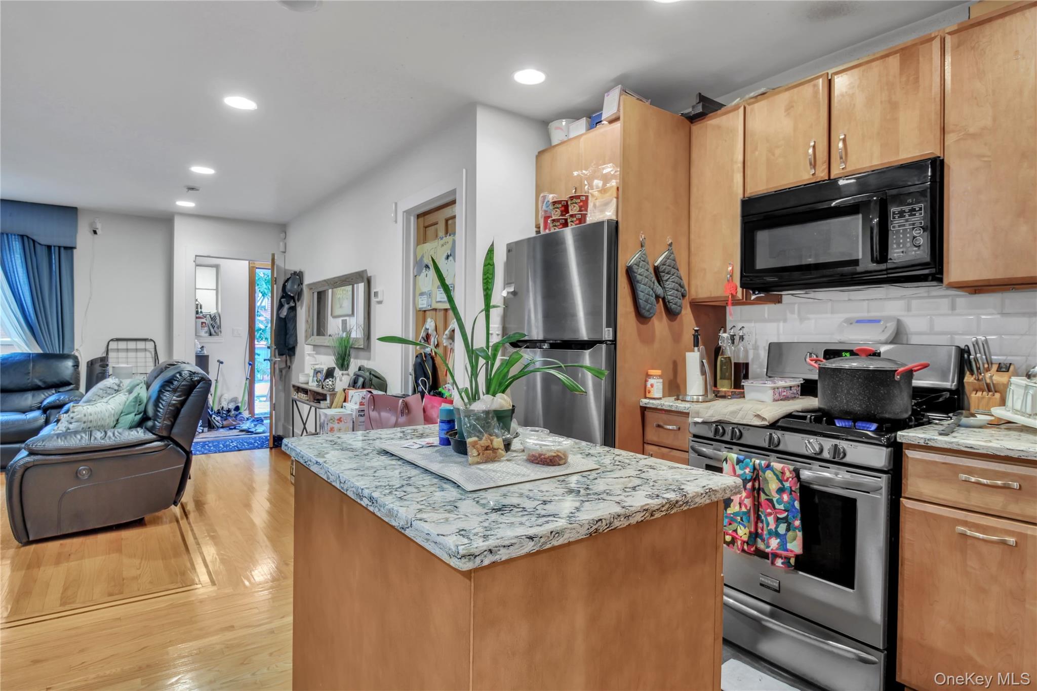 5222 Van Loon Street Property Photo 12