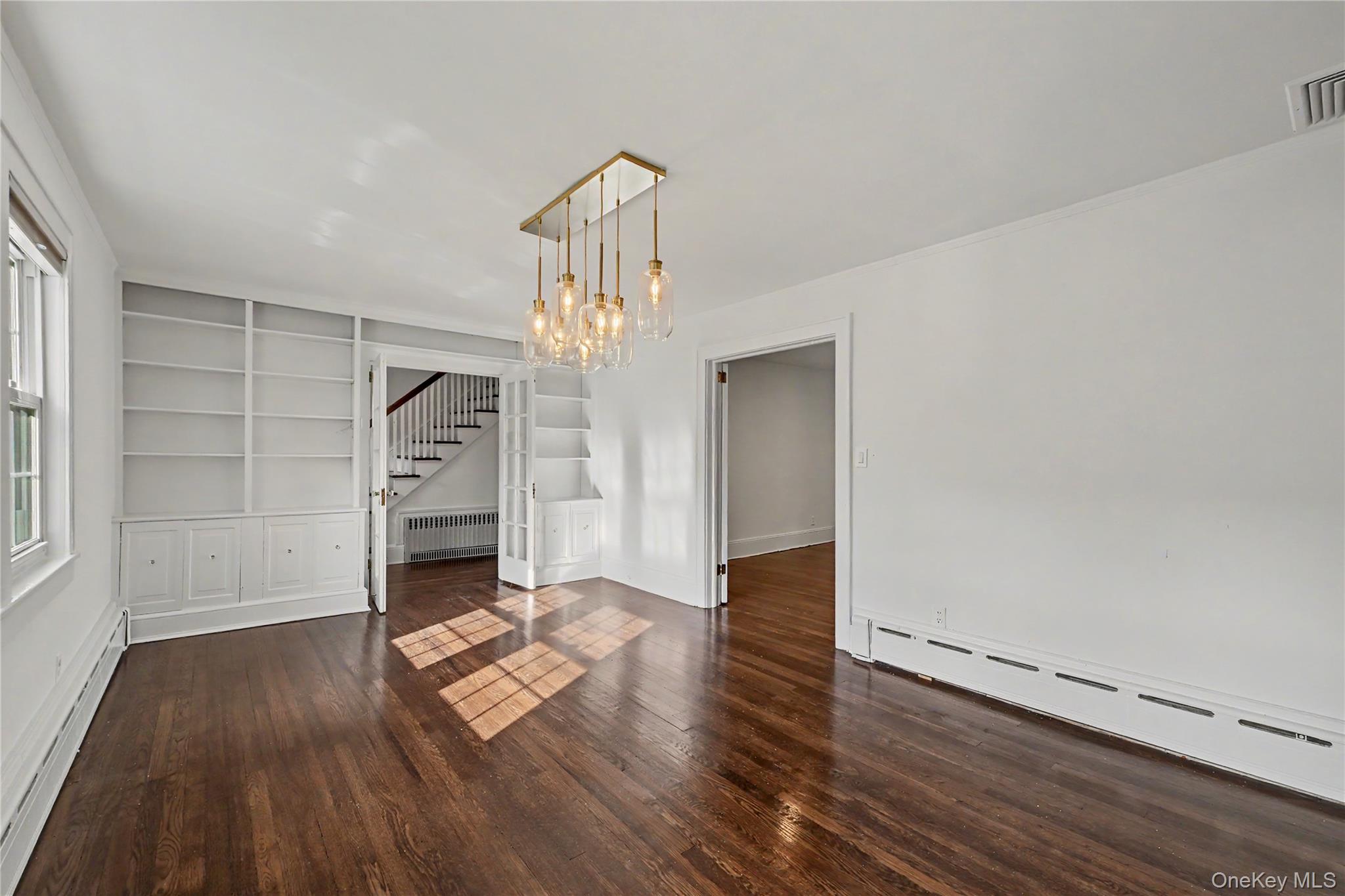 25 Vanderburgh Avenue Property Photo 16