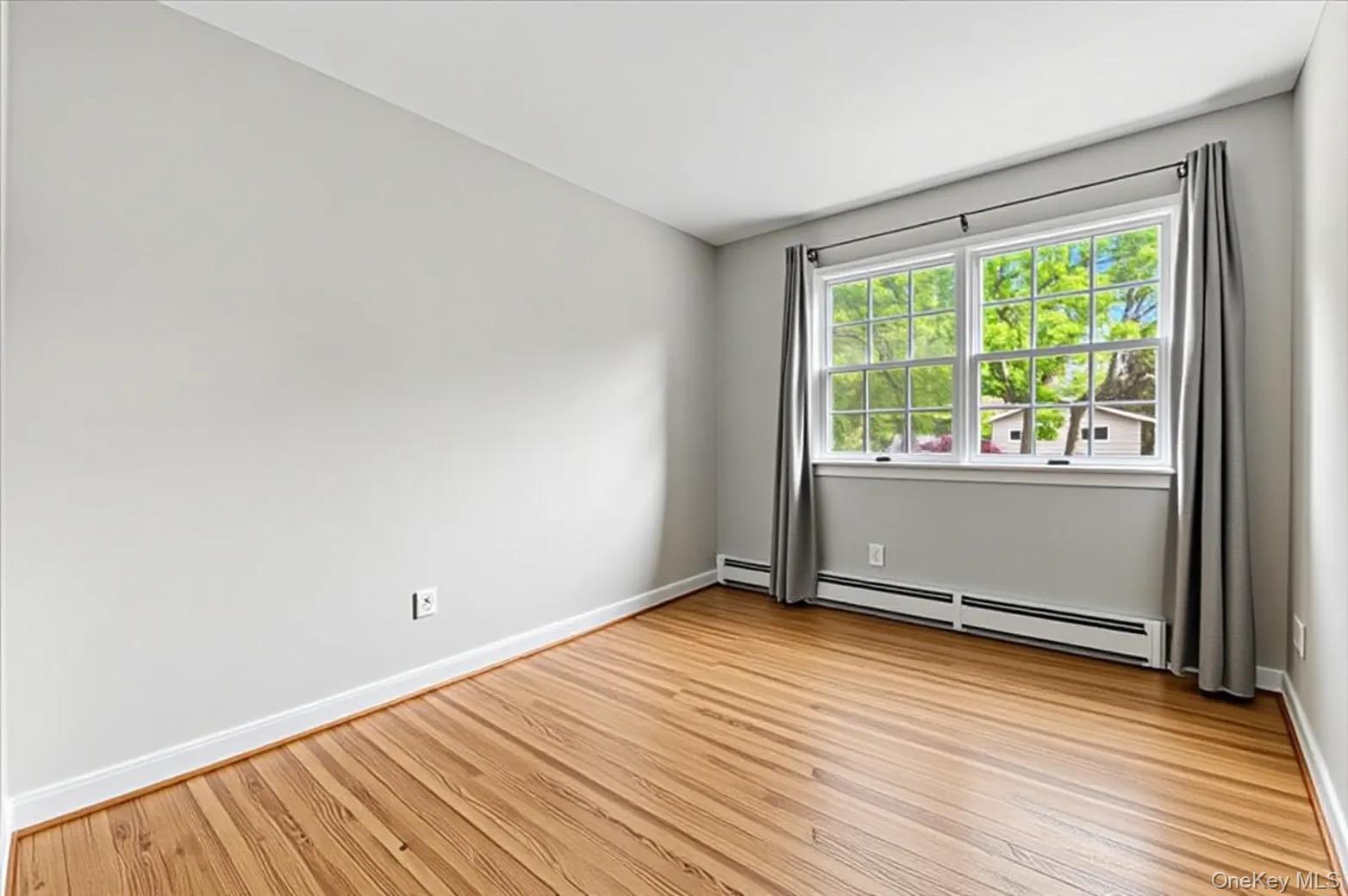 4 Superior Street Property Photo 27