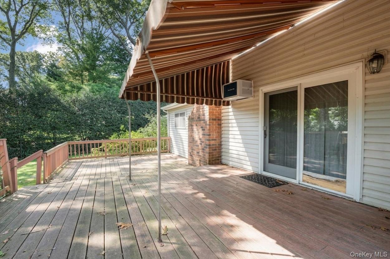 4 Superior Street Property Photo 33