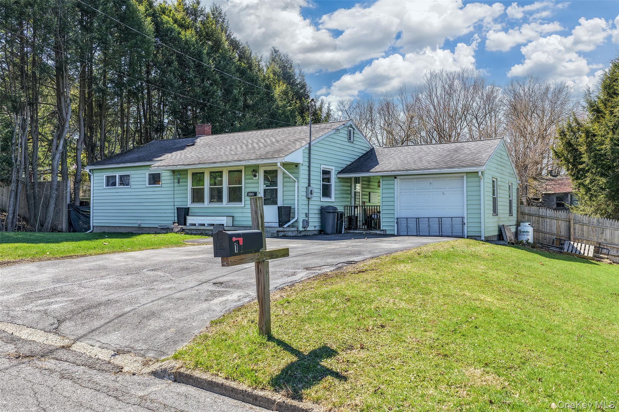 1 Lincoln Avenue Property Photo 2