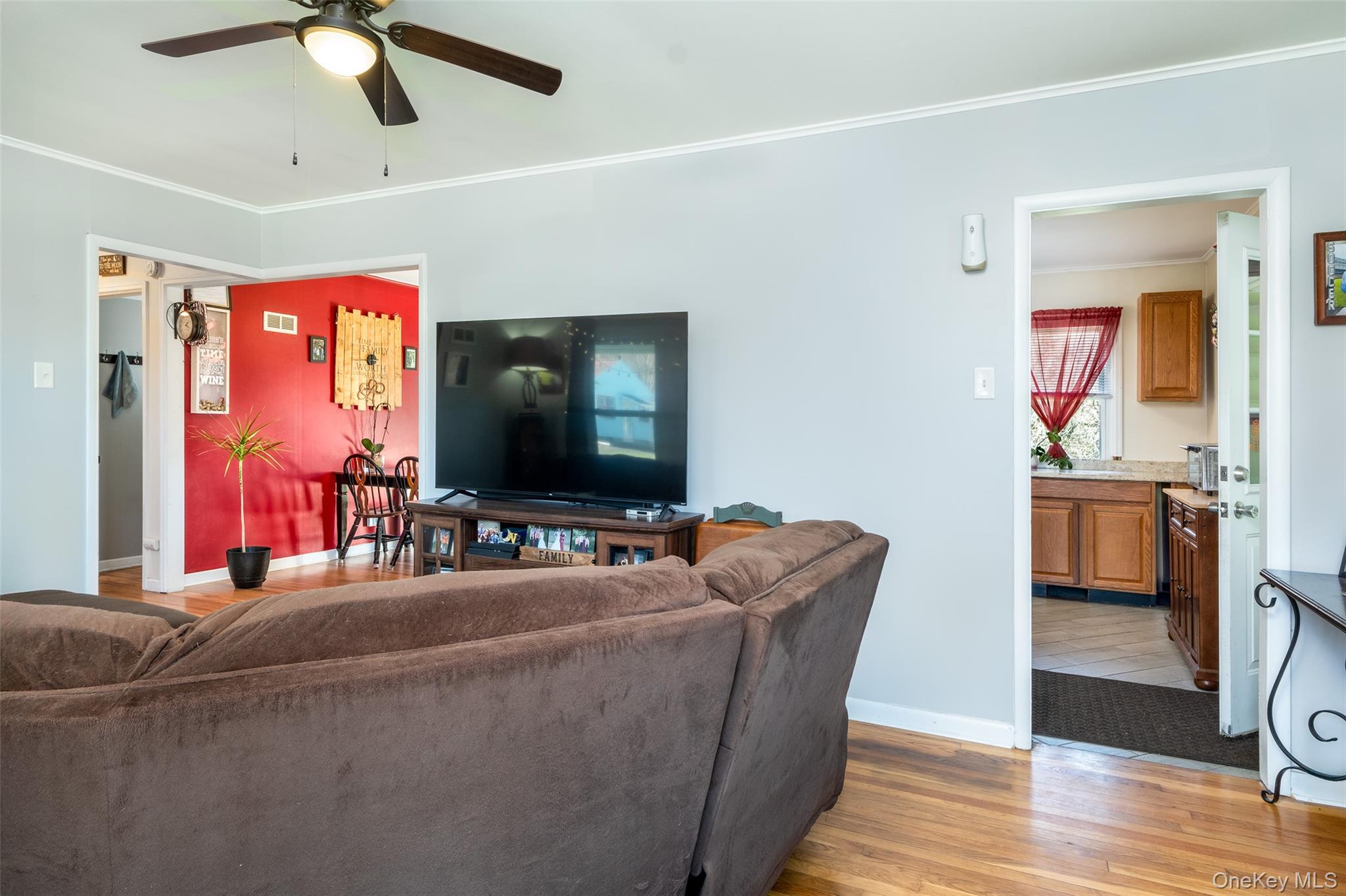 1 Lincoln Avenue Property Photo 7