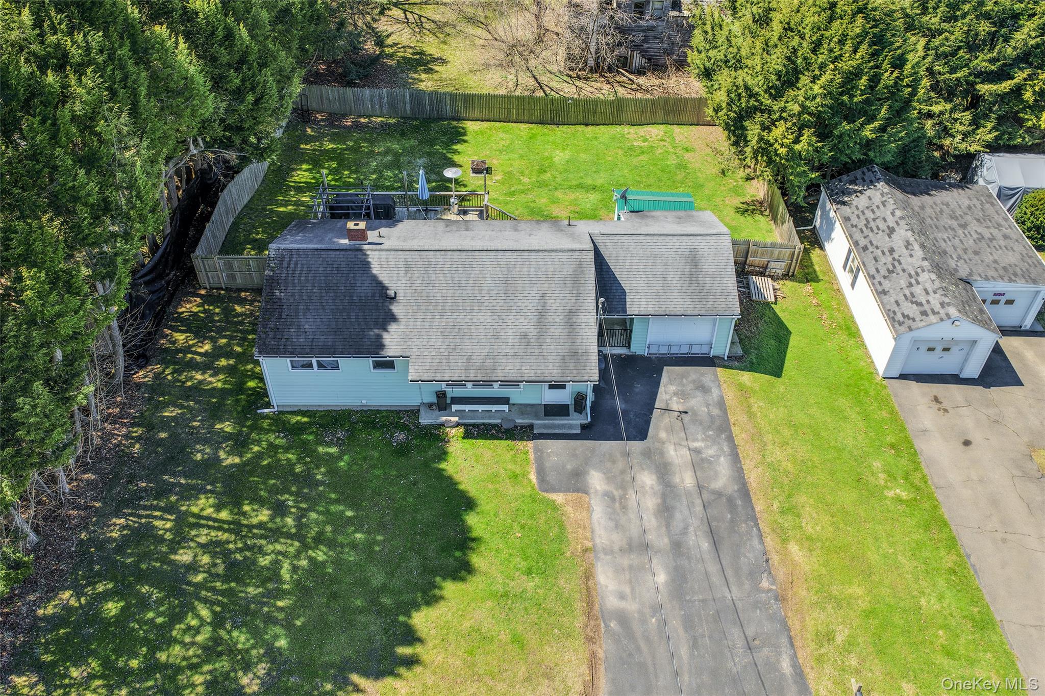 1 Lincoln Avenue Property Photo 23