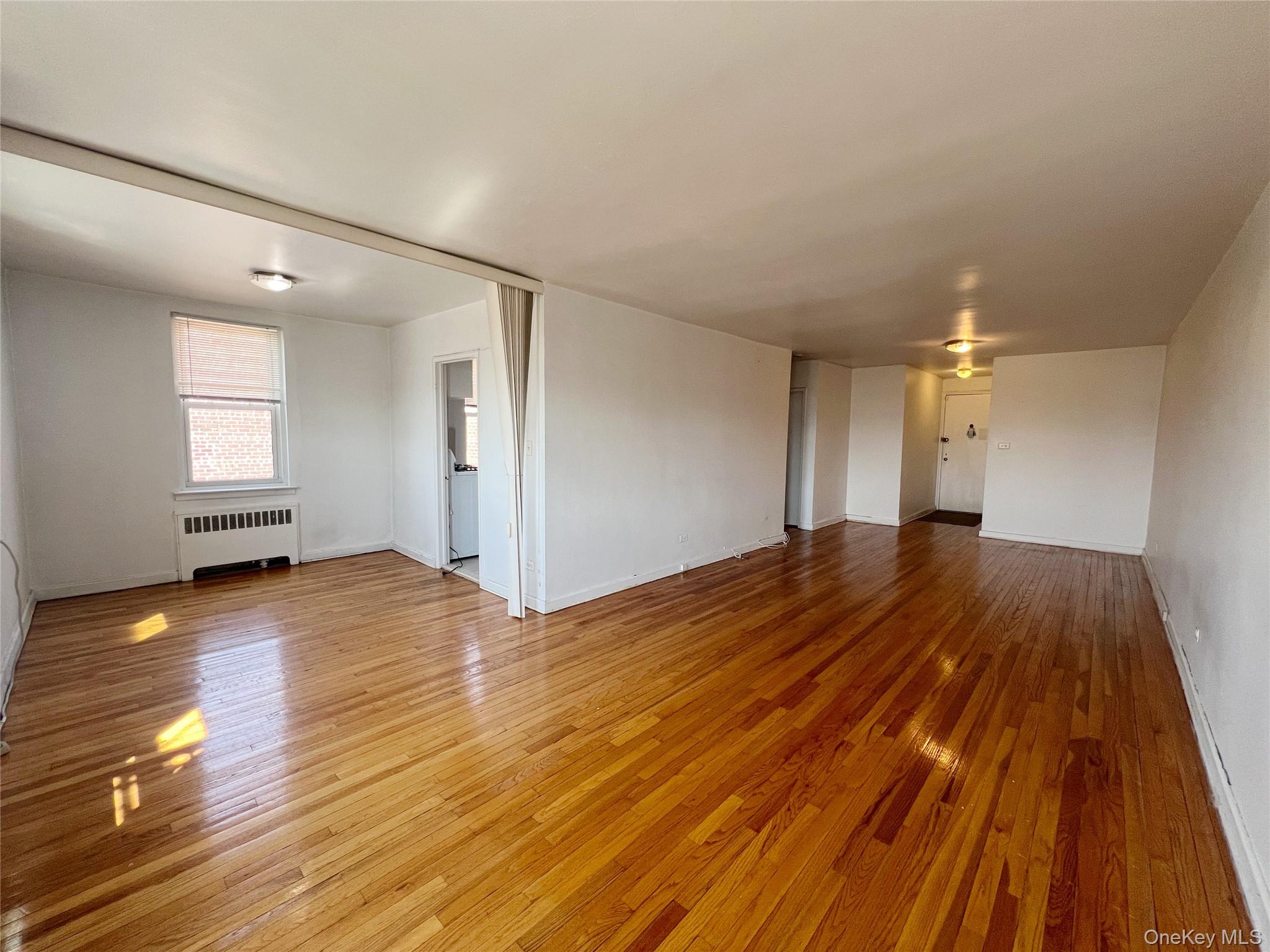 3011 Parsons Boulevard 7n Property Photo 5