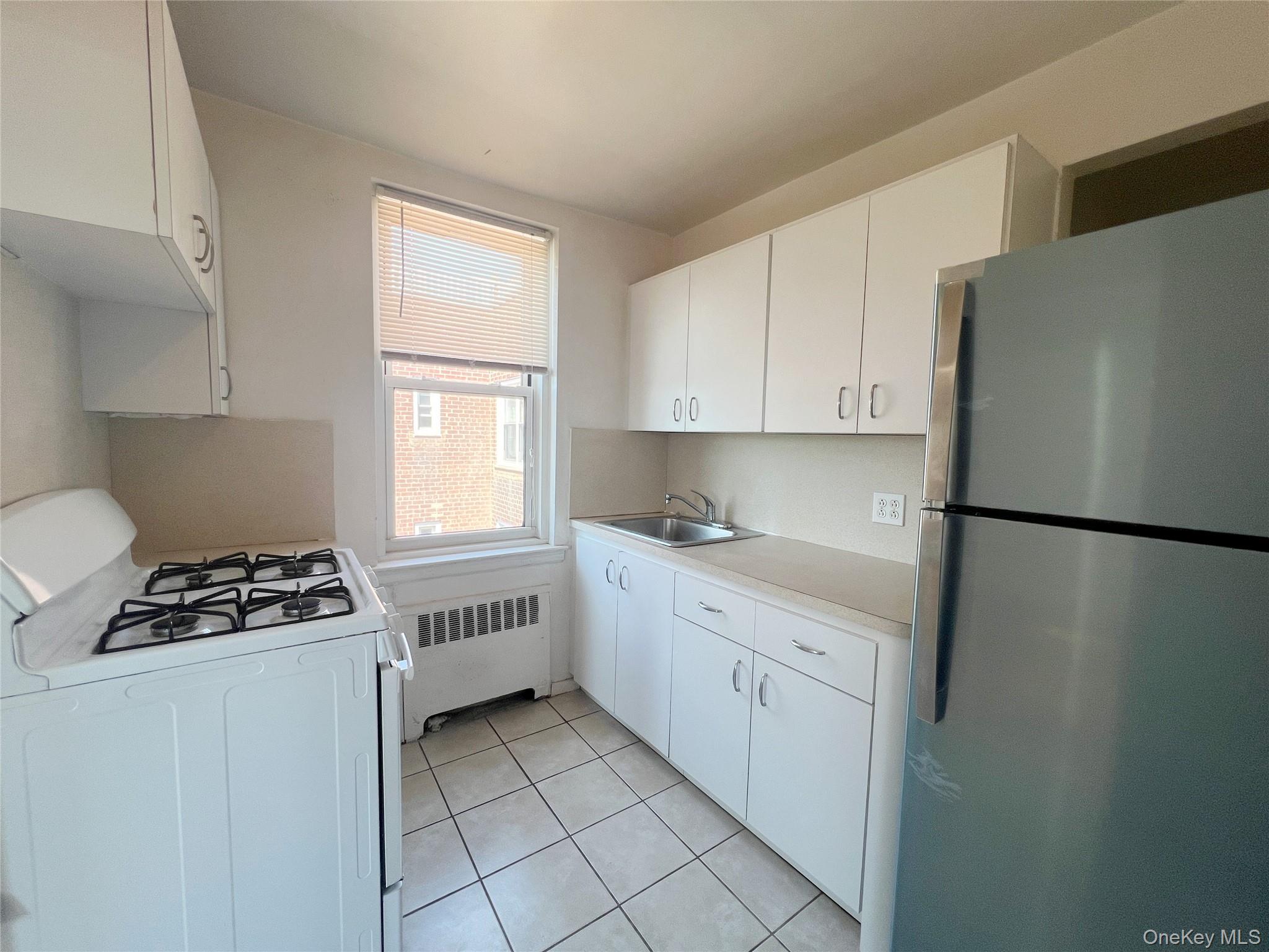 3011 Parsons Boulevard 7n Property Photo 6