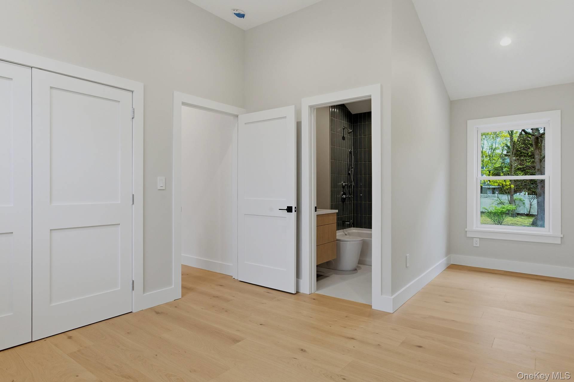 7 Mortimer Street Property Photo 24