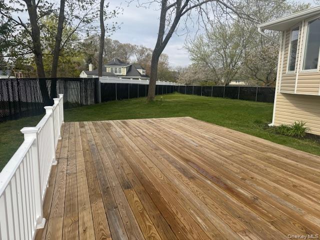 24 Moriches Road Property Photo 22