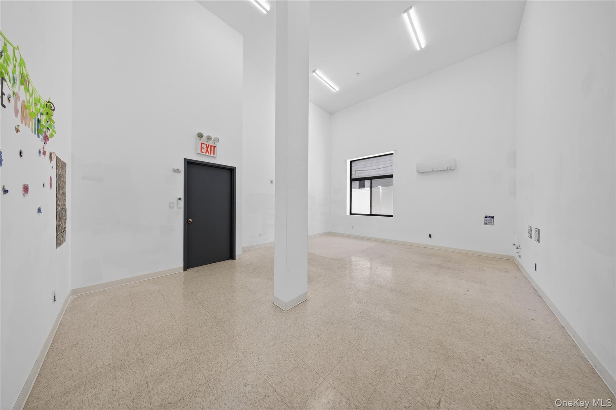 142-18 32 Avenue Property Photo 6
