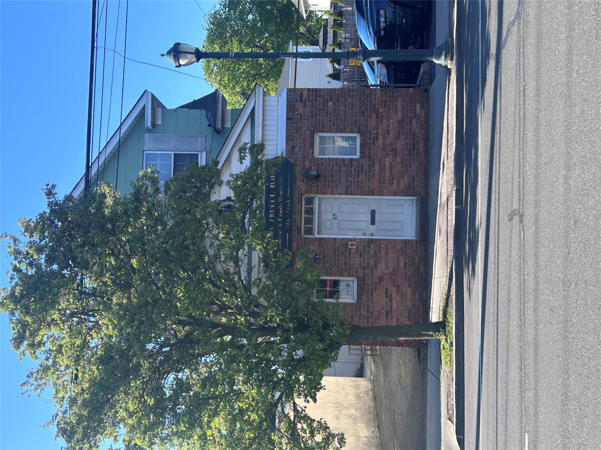 85 Hillside Avenue Property Photo 3