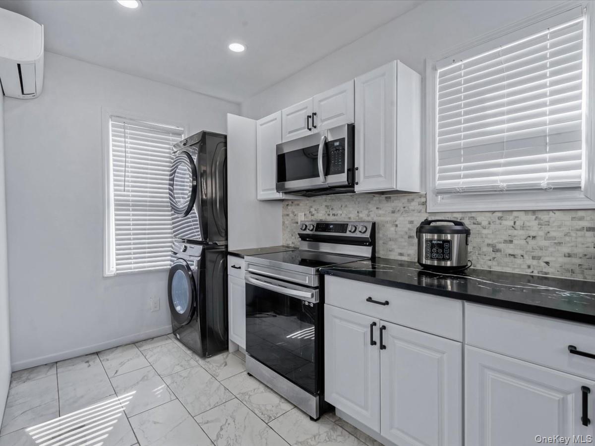 21 James Ll Burrell Avenue Property Photo 3