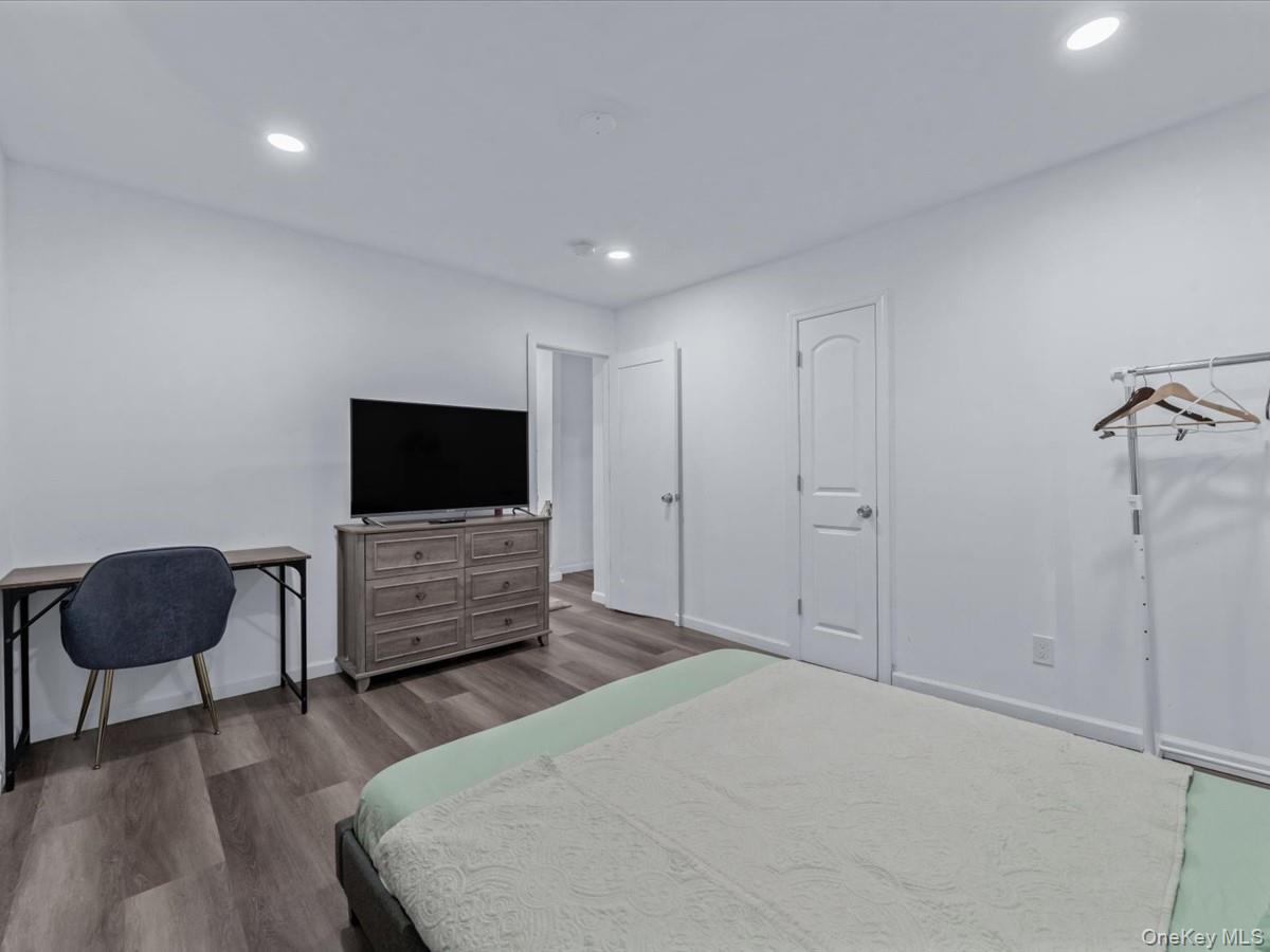 21 James Ll Burrell Avenue Property Photo 6