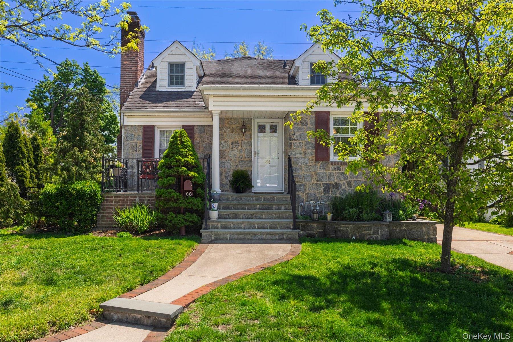 68 Broadway Property Photo 1