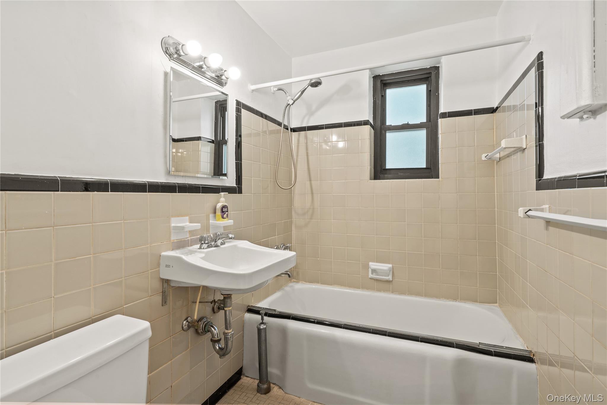 13915 28th Road 1g Property Photo 15