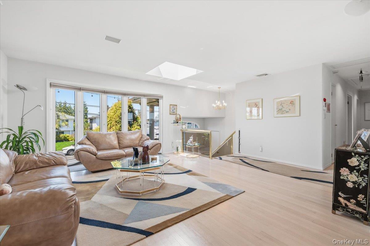 2959 Shore Drive Property Photo 13