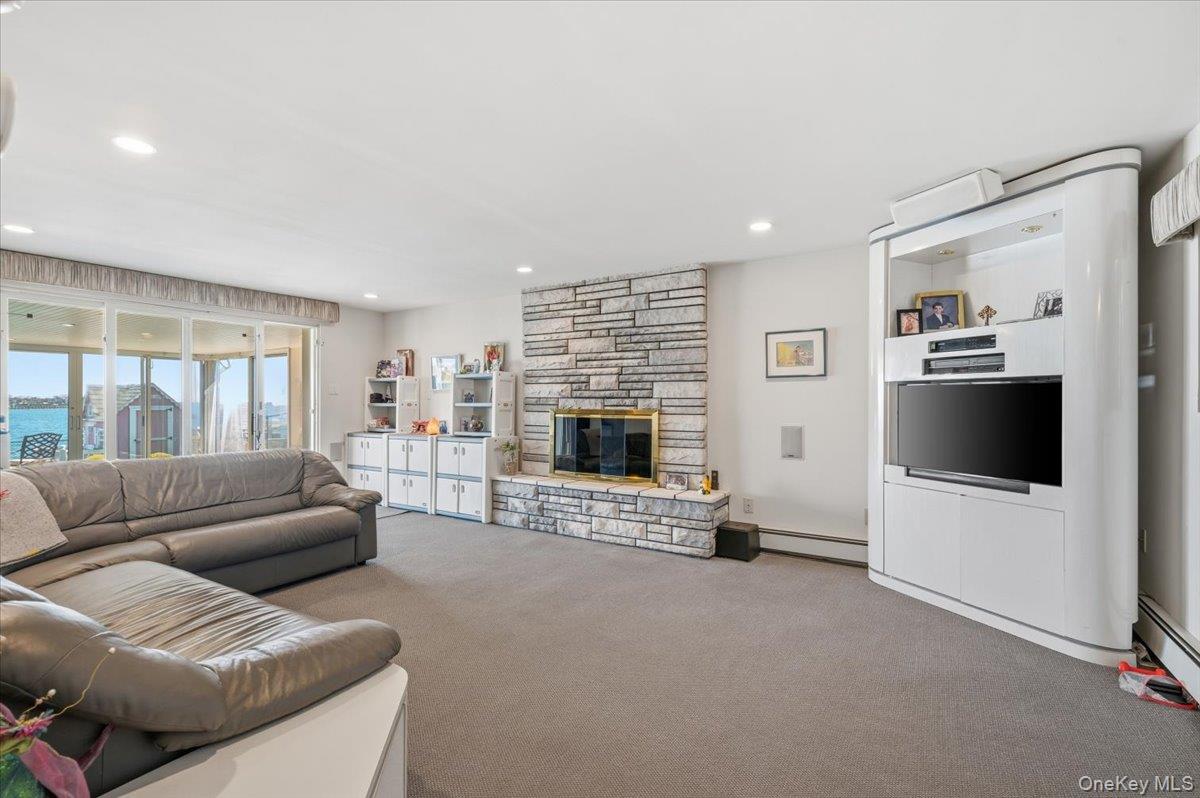 2959 Shore Drive Property Photo 20