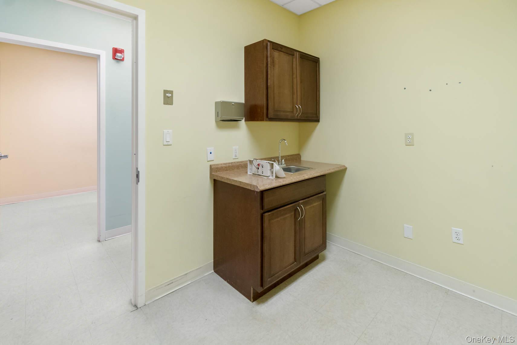 271 Rt-25a Property Photo 10