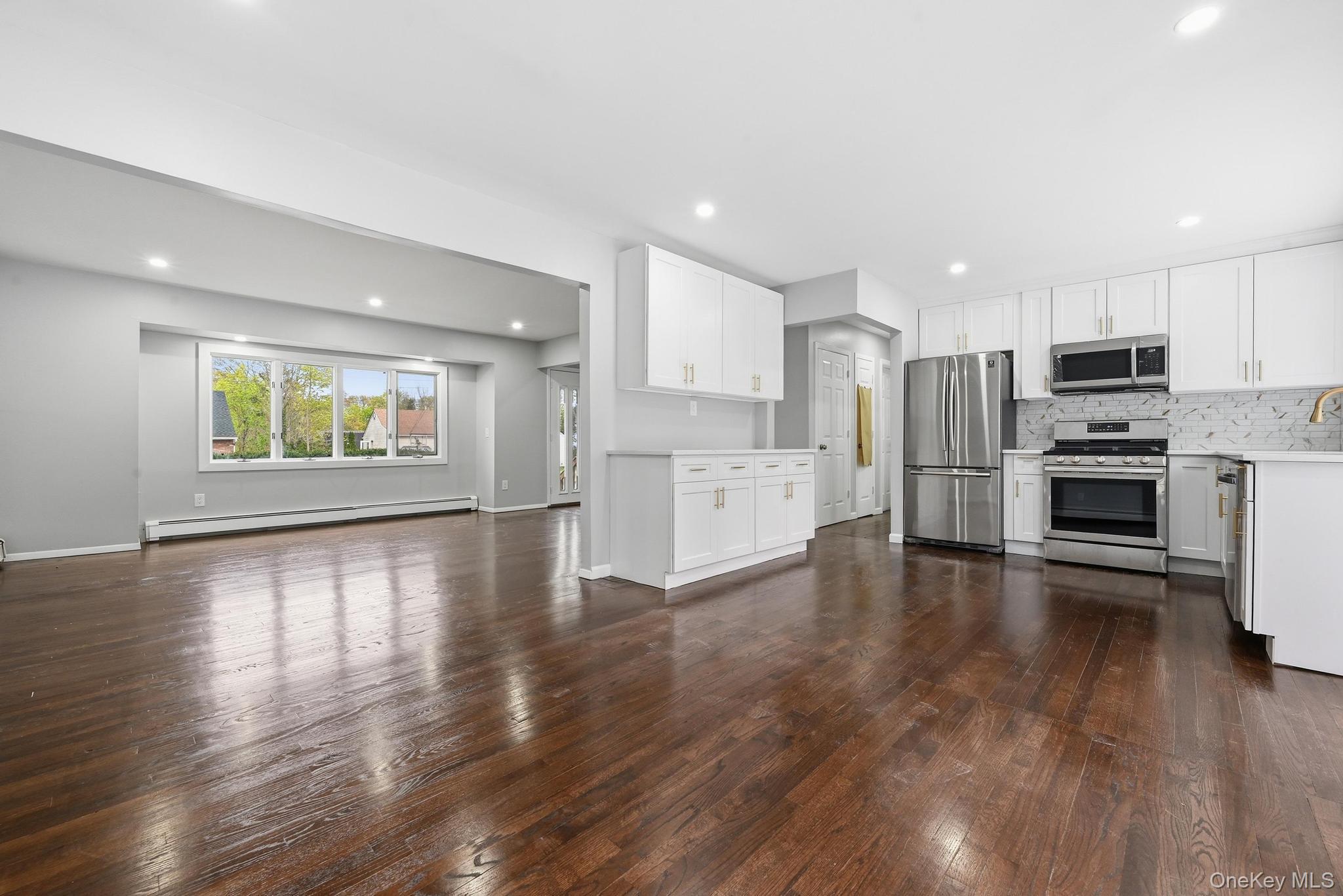 72 Seminole Street Property Photo 12