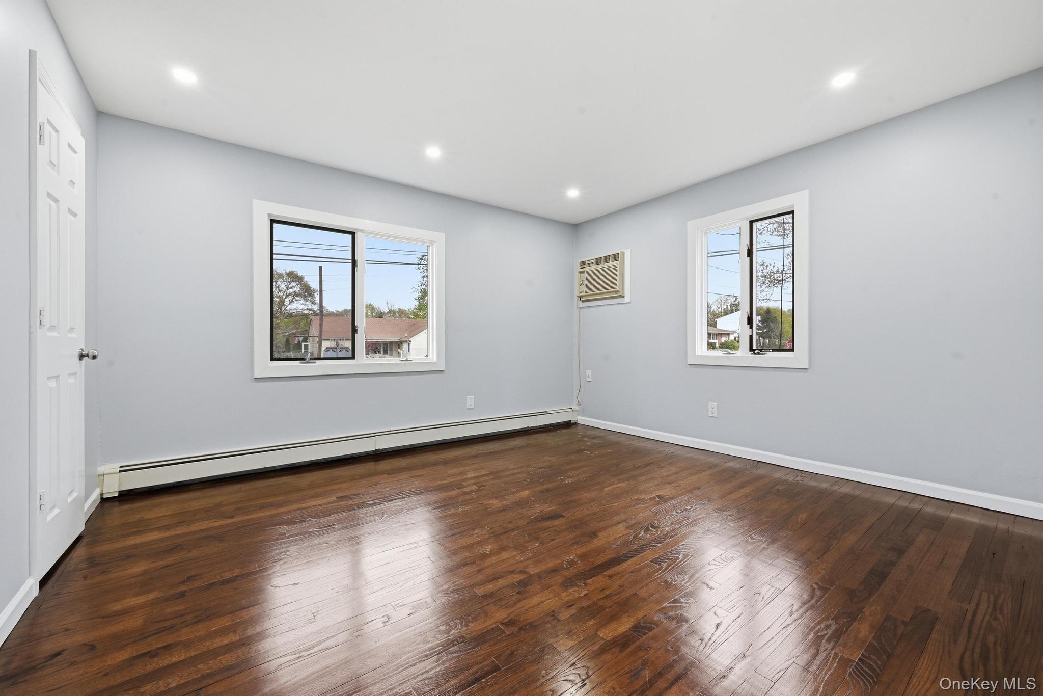 72 Seminole Street Property Photo 14